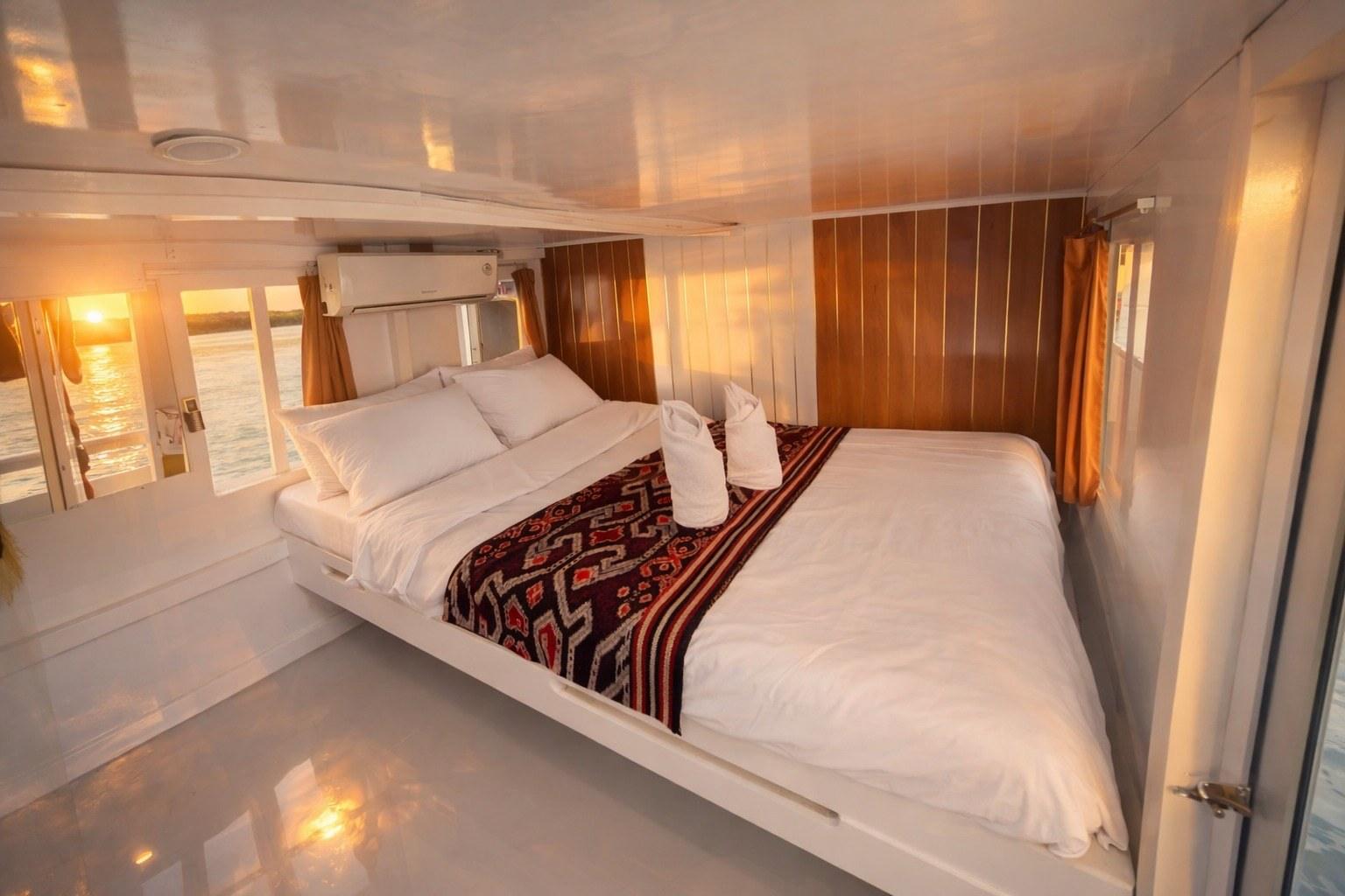 Cabin 3 · Private, shared bathroom – Princess Lala Phinisi