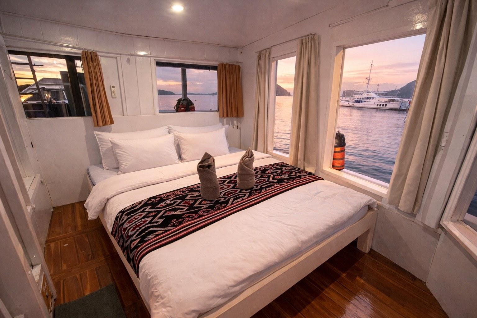 Cabin 4 · Private – Princess Lala Phinisi