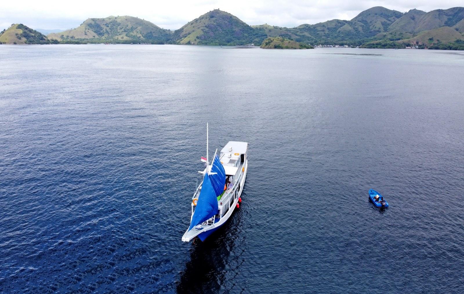 Princess Lala Phinisi – A Komodo adventure cruise on foot and with a snorkel