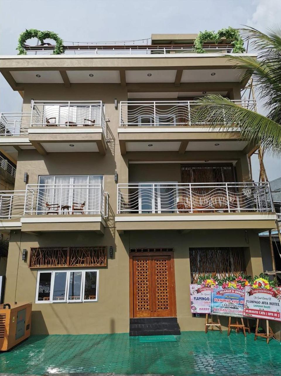 Flamingo Avia Labuan Bajo, Labuan Bajo